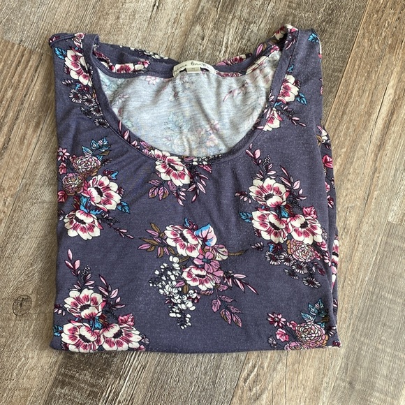 Front knot top - Picture 7 of 7